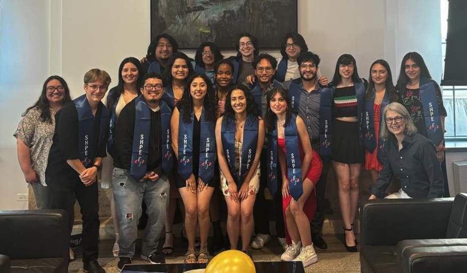 Image of SHPE NU Class of 2024 Graduates at their senior banquet